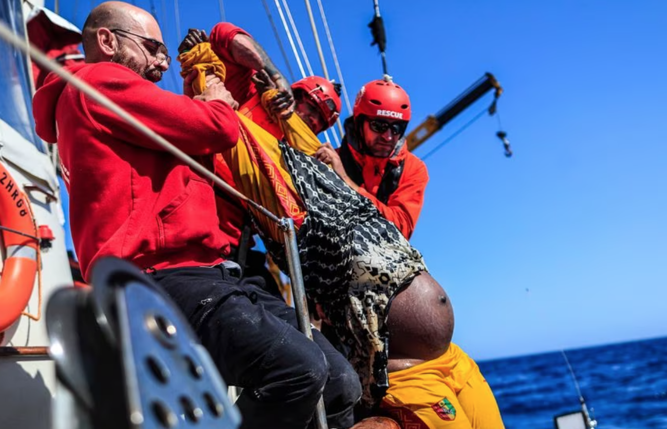 The rescue that prevented the death of 47 people in the Mediterranean: 
